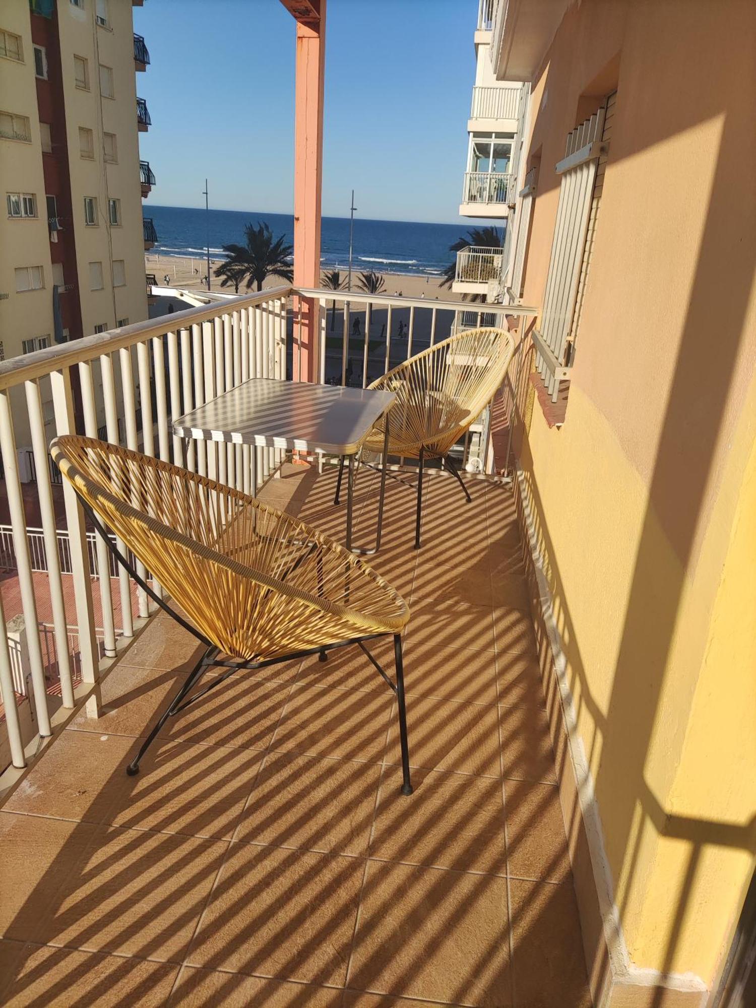 Apartamento En Playa De Gandia Kültér fotó
